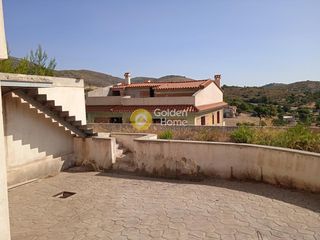 Επιχειρηματικό κτίριο 606 τ.μ. για πώληση