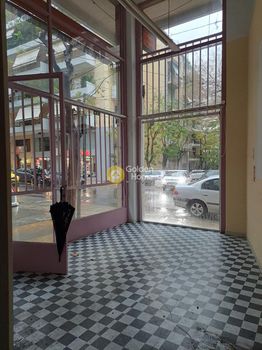 Store 33sqm for rent-Attiki » Platia Attikis