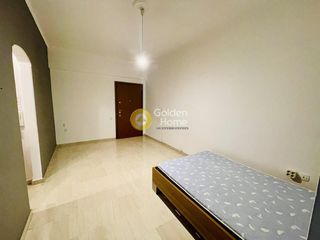Studio / γκαρσονιέρα 28 τ.μ. για πώληση, Πειραιάς, Μικρολίμανο-thumb-4