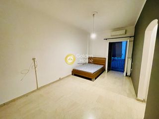 Studio / γκαρσονιέρα 28 τ.μ. για πώληση, Πειραιάς, Μικρολίμανο-thumb-3