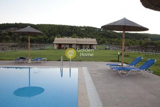 Συγκρότημα διαμερισμάτων 460 τ.μ. πρός πώληση, Εύβοια, Νηλέα-thumb-11
