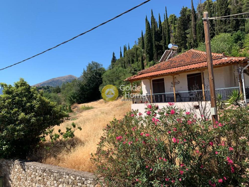 Μονοκατοικία 190 τ.μ. προς πώληση, Φούρνοι Ακράτας
