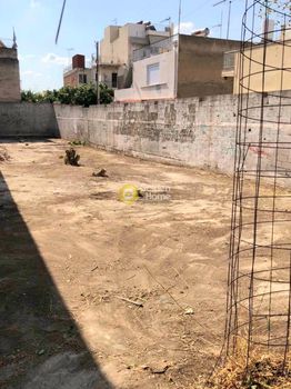 Land plot 751sqm for sale-Koridallos » Orio Agias Varvaras