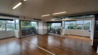 Office 258 sqm for rent