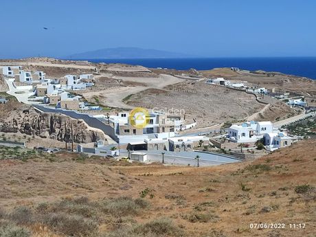 Land plot 5.000sqm for sale-Santorini » Thira