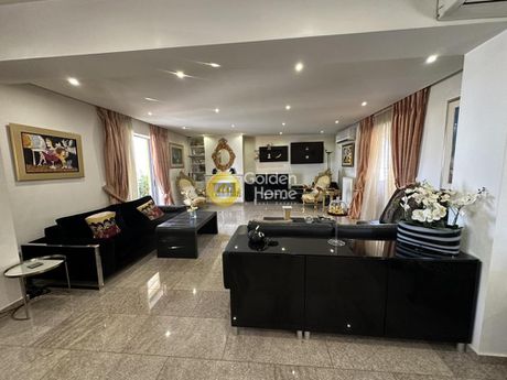 Maisonette 200sqm for sale-Chalandri » Center