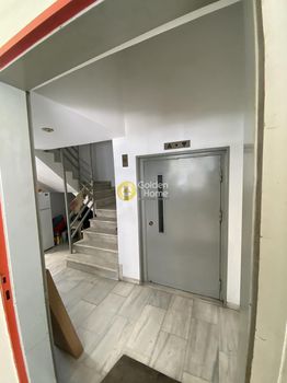 Επιχειρηματικό κτίριο 1.091τ.μ. για πώληση-Νέος κόσμος » Κέντρο