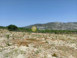 Οικόπεδο 3.700 τ.μ. για πώληση