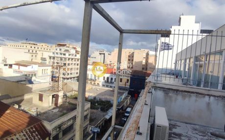 Επιχειρηματικό κτίριο 208τ.μ. για ενοικίαση-Λιμάνι
