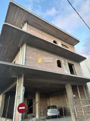 Building 300 sqm for sale