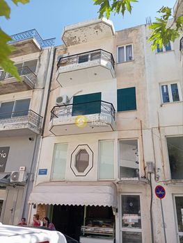 Business bulding 200sqm for sale-Amfissa » Agios Georgios