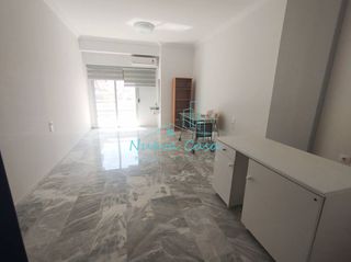 Αίθουσα 320 τ.μ. προς ενοικίαση, Κέντρο Πάτρας-thumb-1