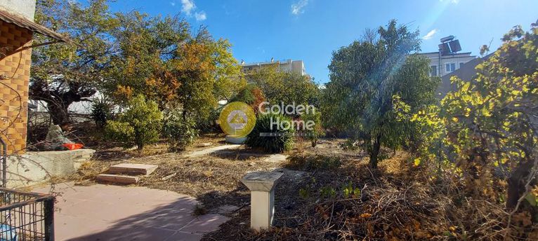 Land plot 750 sqm for sale, Athens - West, Metamorfosi