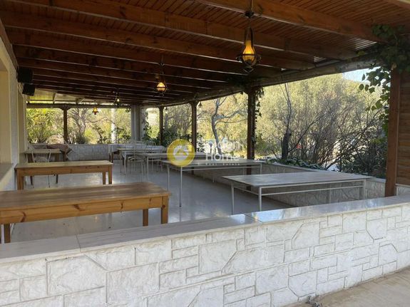 Βιομηχανικός χώρος 3.800 τ.μ. για πώληση, Αθήνα - Ανατολικά Προάστια, Κορωπί