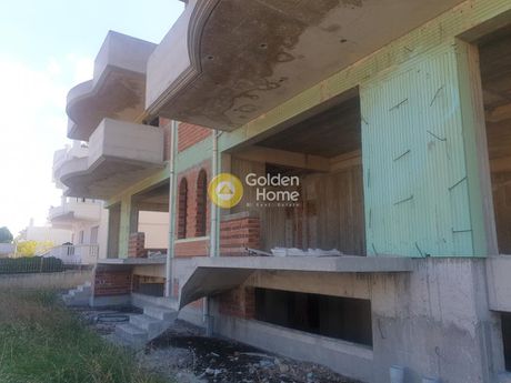 Building 750 sqm for sale