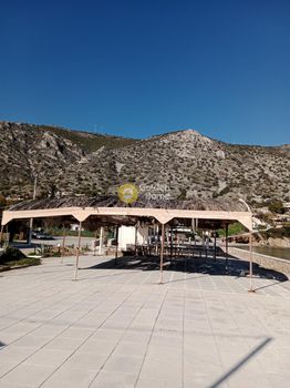 Ξενοδοχείο 500τ.μ. για ενοικίαση-Αμπελάκια » Σελήνια