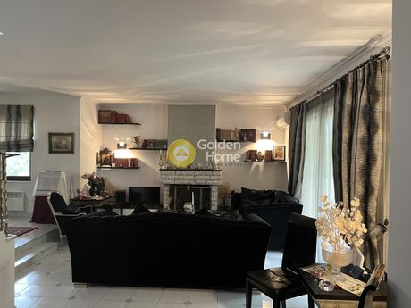 Κτίριο 395τ.μ. για πώληση-Δροσιά