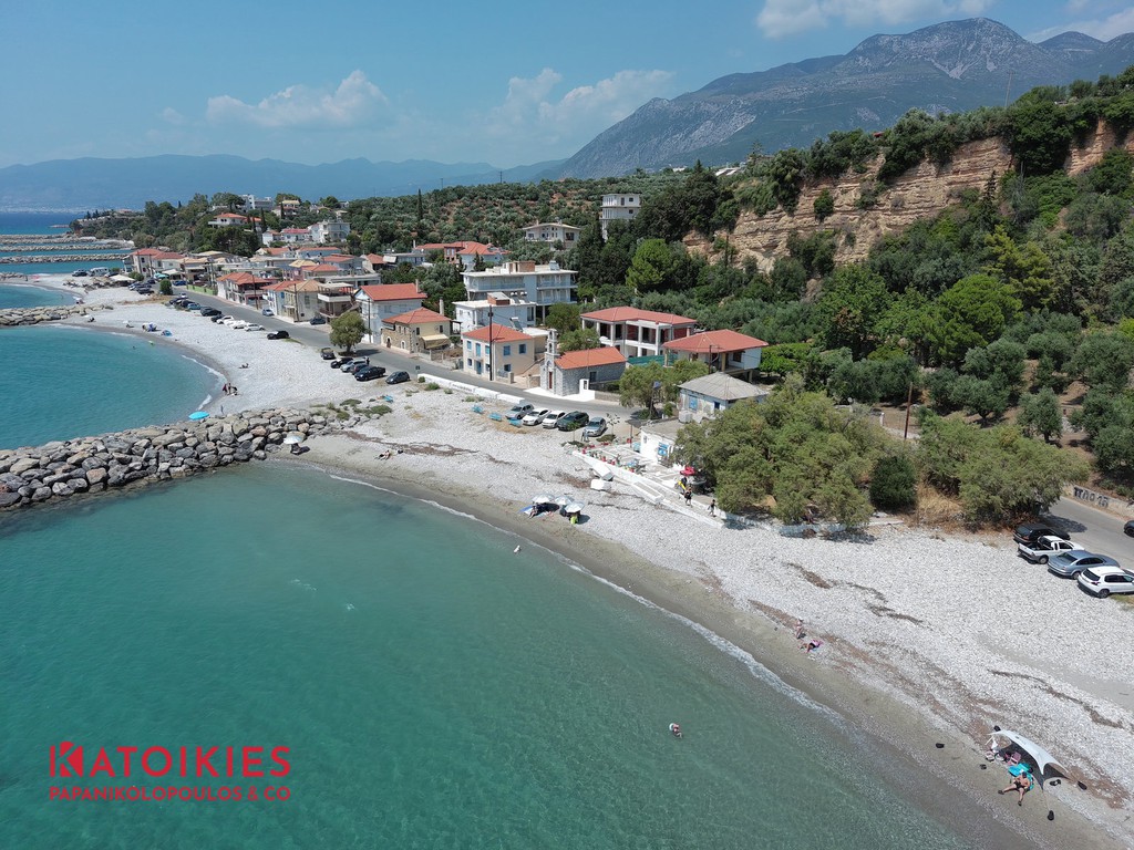 Κτίριο 261 τ.μ. προς πώληση, Ακρογιάλι Αβίας
