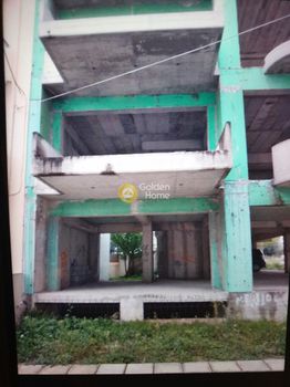 Building 366 sqm for sale
