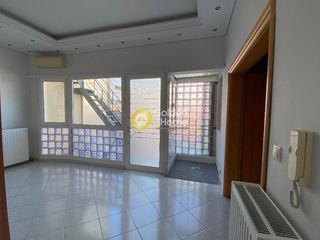 Κτίριο 235 τ.μ. για πώληση, Πειραιάς, Ταμπούρια-thumb-4