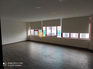 Business bulding 470 sqm for rent