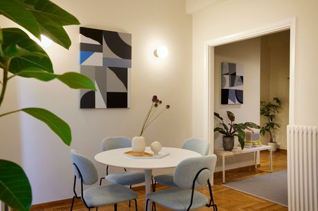 Apartment 65sqm for rent-Kolonaki - Likavitos
