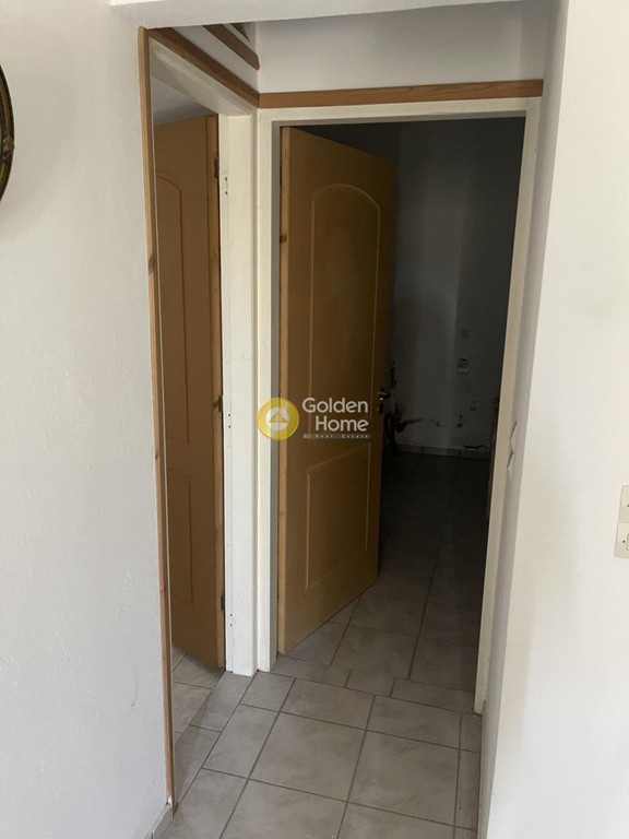 Κτίριο 600 τ.μ. προς πώληση, Εσταυρωμένος