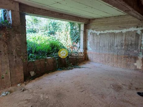 Building 320 sqm for sale