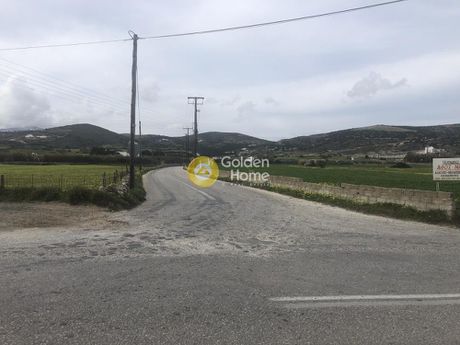 Land plot 11.000sqm for sale-Paros » Isterni
