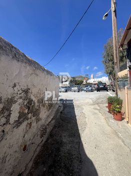 Land plot 90sqm for sale-Syros