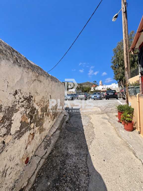 Οικόπεδο 89,05 τ.μ. προς πώληση, Ερμούπολη