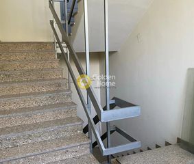 Επιχειρηματικό κτίριο 2.150 τ.μ. για πώληση