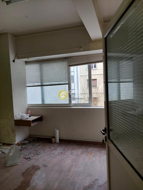 Γραφείο 138 τ.μ. πρός ενοικίαση, Αθήνα - Κέντρο, Εξάρχεια - Νεάπολη