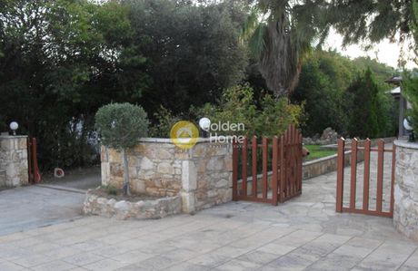 Land plot 8.158sqm for sale-Pallini » Kato Leontari