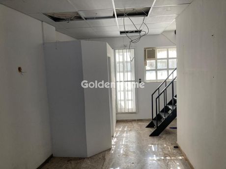 Κατάστημα 98τ.μ. για πώληση-Μαρούσι » Σωρός