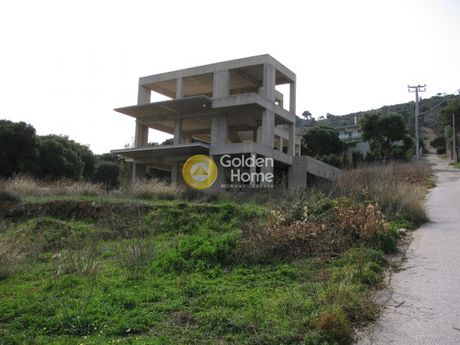 Detached home 306 sqm for sale