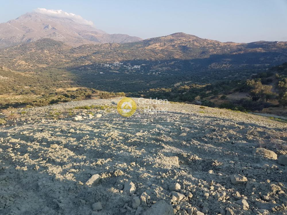 Αγροτεμάχια 19.500 τ.μ. πρός πώληση, Ν. Ρεθύμνου, Κουρήτες