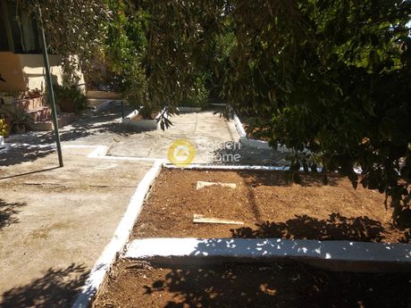 Οικόπεδο 228τ.μ. για πώληση-Σαλαμίνα » Κέντρο