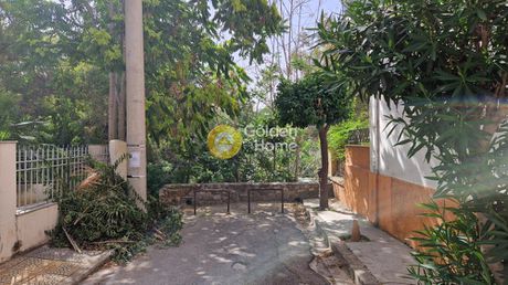 Land plot 680sqm for sale-Nea Chalkidona » Center