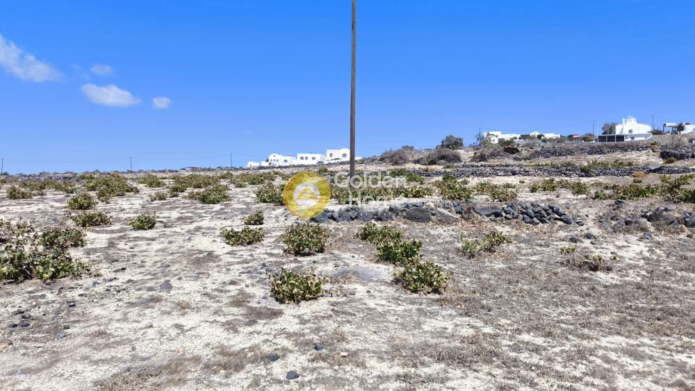 Οικόπεδο 4.285 τ.μ. προς πώληση, Θήρα