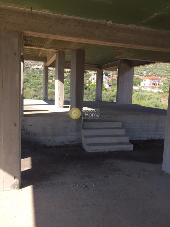 Κτίριο 420 τ.μ. προς πώληση, Αλιβέρι