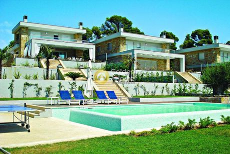 Maisonette 253 sqm for sale