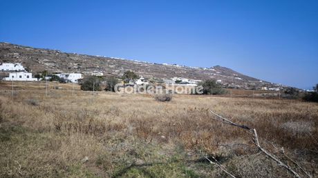 Land plot 500sqm for sale-Santorini » Thira