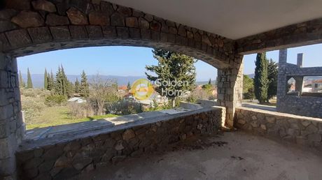 Maisonette 201sqm for sale-Amfikleia » Stathmos