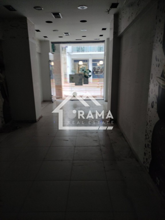 Κατάστημα 152 τ.μ. προς ενοικίαση, Κέντρο Πάτρας