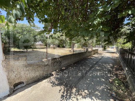 Land plot 438sqm for sale-Chalandri » Agia Varvara