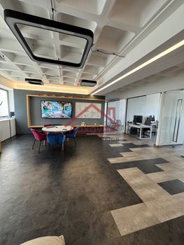 Office 210sqm for rent-Tavros » Rouf