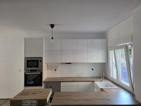 Apartment 70sqm for rent-Komotini » Center
