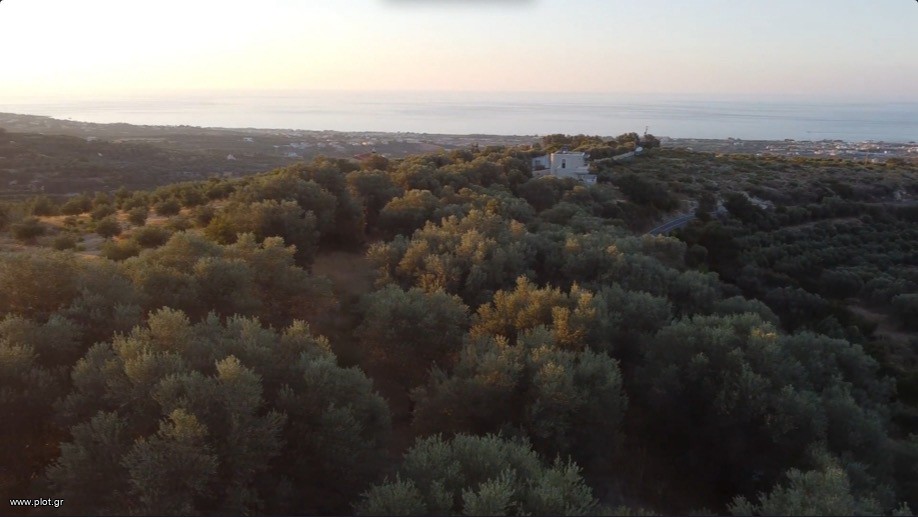 Οικόπεδο 4.000 τ.μ. πρός πώληση, Ν. Ρεθύμνου, Ρέθυμνο