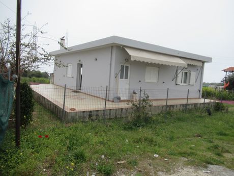 Μονοκατοικία 100τ.μ. για πώληση-Άγιοι θεόδωροι » Κέντρο
